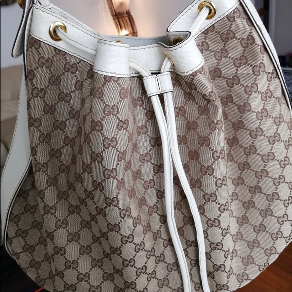 GUCCI DRAWSTRING GG HOBO - Picture 7 of 16